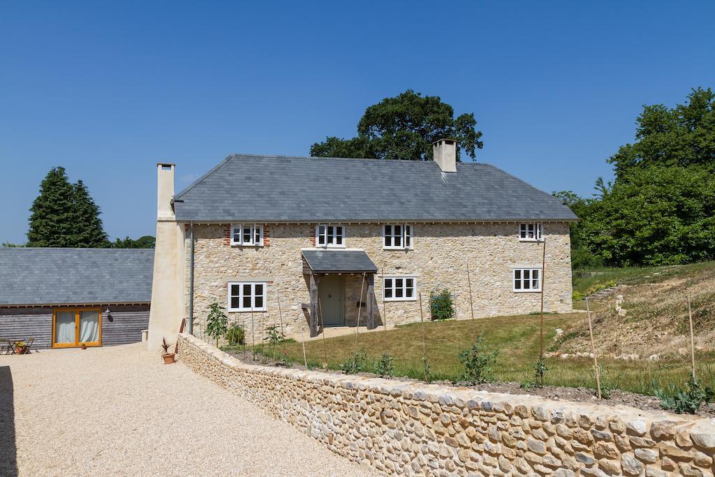 Отель Wyke Farm Аксминстер Экстерьер фото